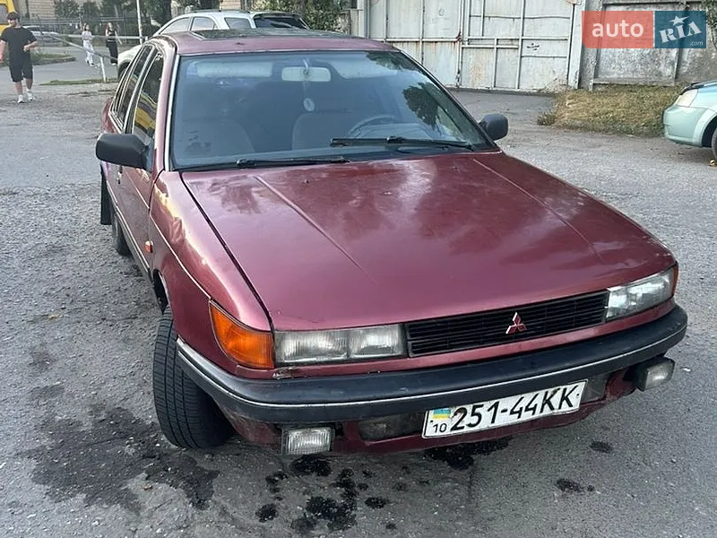 Mitsubishi Lancer