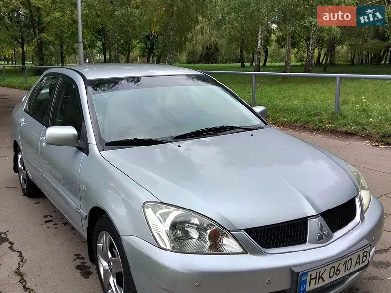 Mitsubishi Lancer