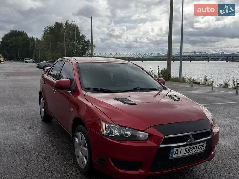 Mitsubishi Lancer