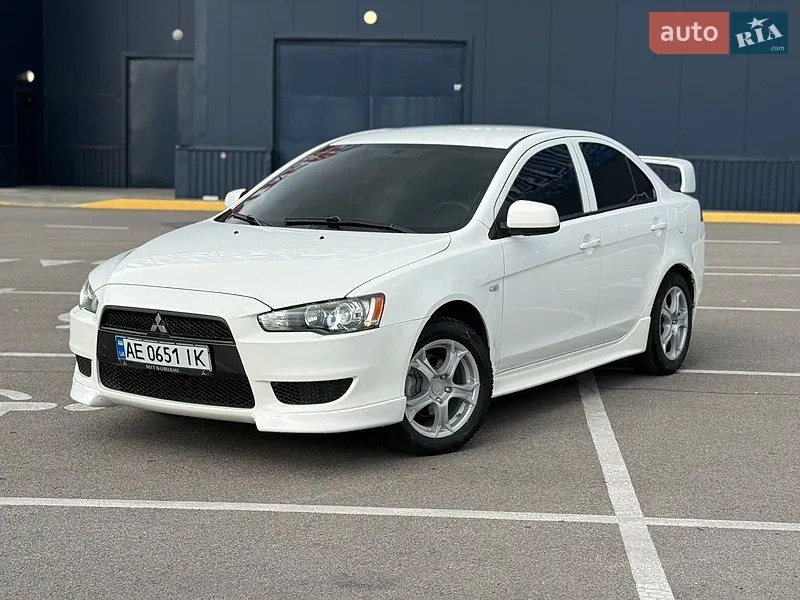 Mitsubishi Lancer
