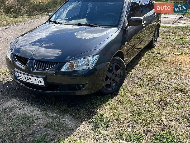Mitsubishi Lancer