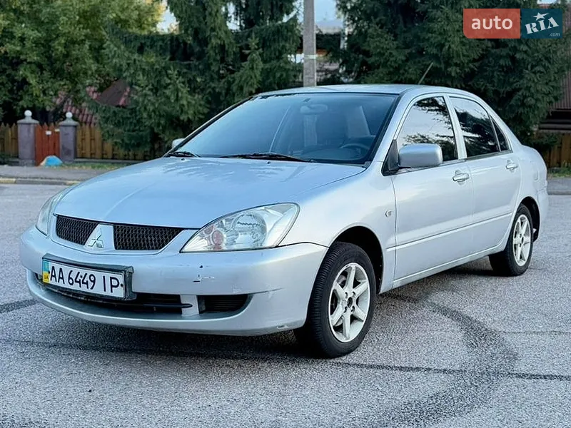 Mitsubishi Lancer