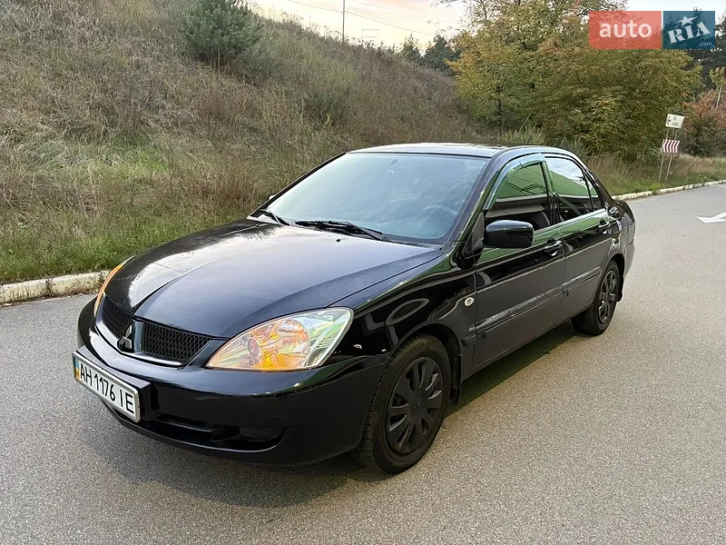 Mitsubishi Lancer