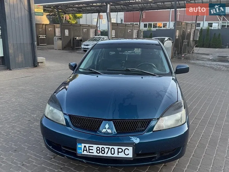 Mitsubishi Lancer