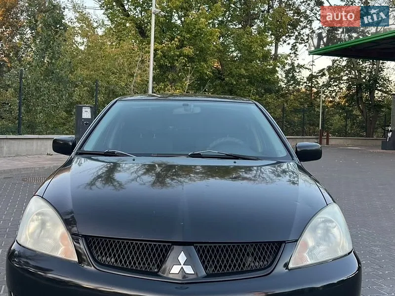 Mitsubishi Lancer