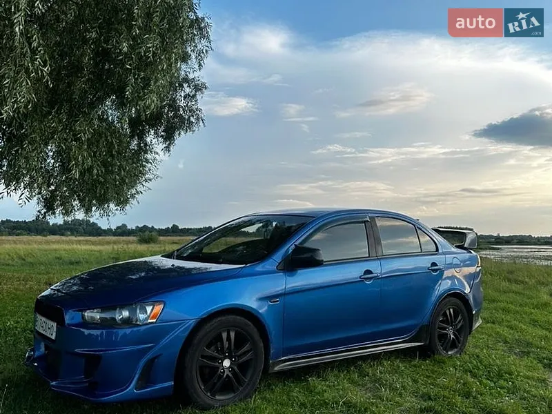 Mitsubishi Lancer