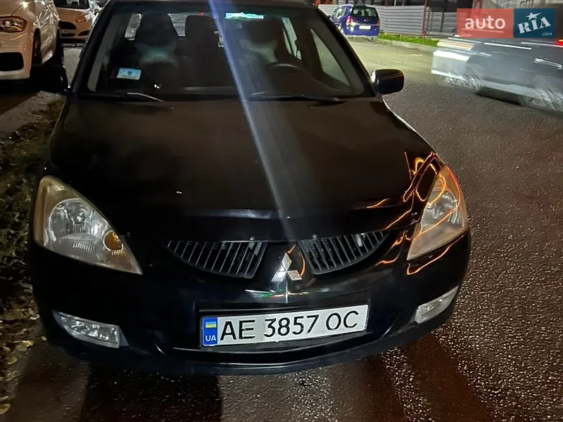 Mitsubishi Lancer