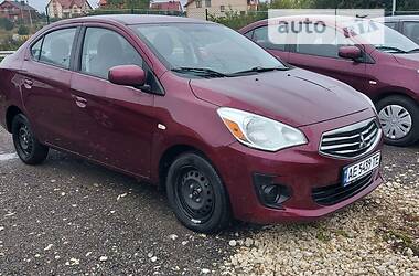 Седан Mitsubishi Mirage 2016 в Тернополе