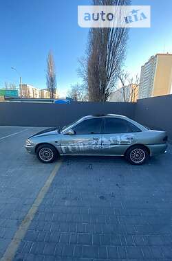 Седан Mitsubishi Mirage 1983 в 