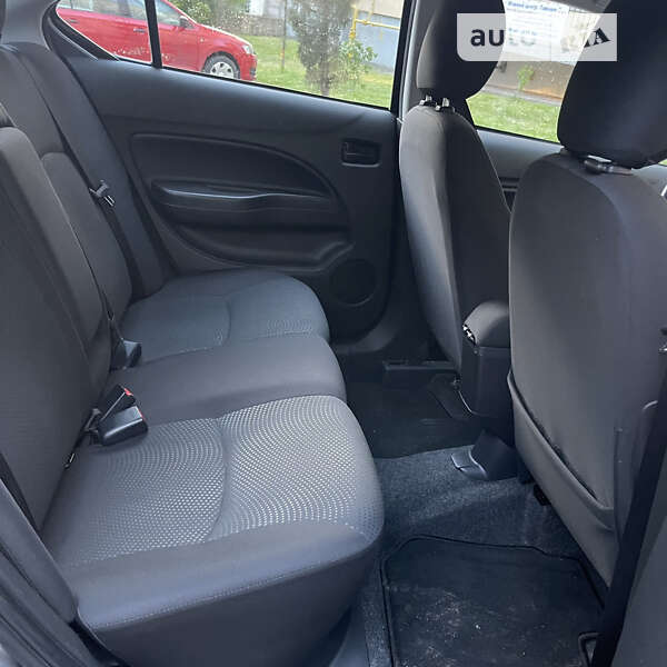 Седан Mitsubishi Mirage 2019 в Хмельницькому