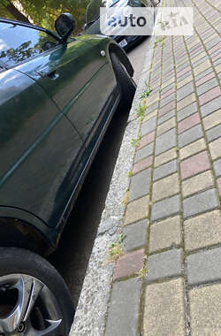 Седан Mitsubishi Mirage 2001 в 