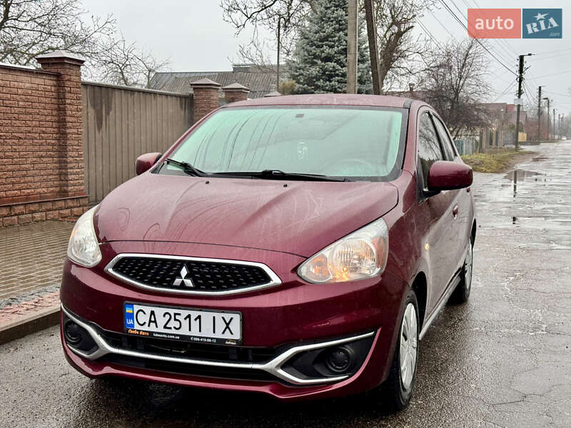 Хетчбек Mitsubishi Mirage 2016 в Умані