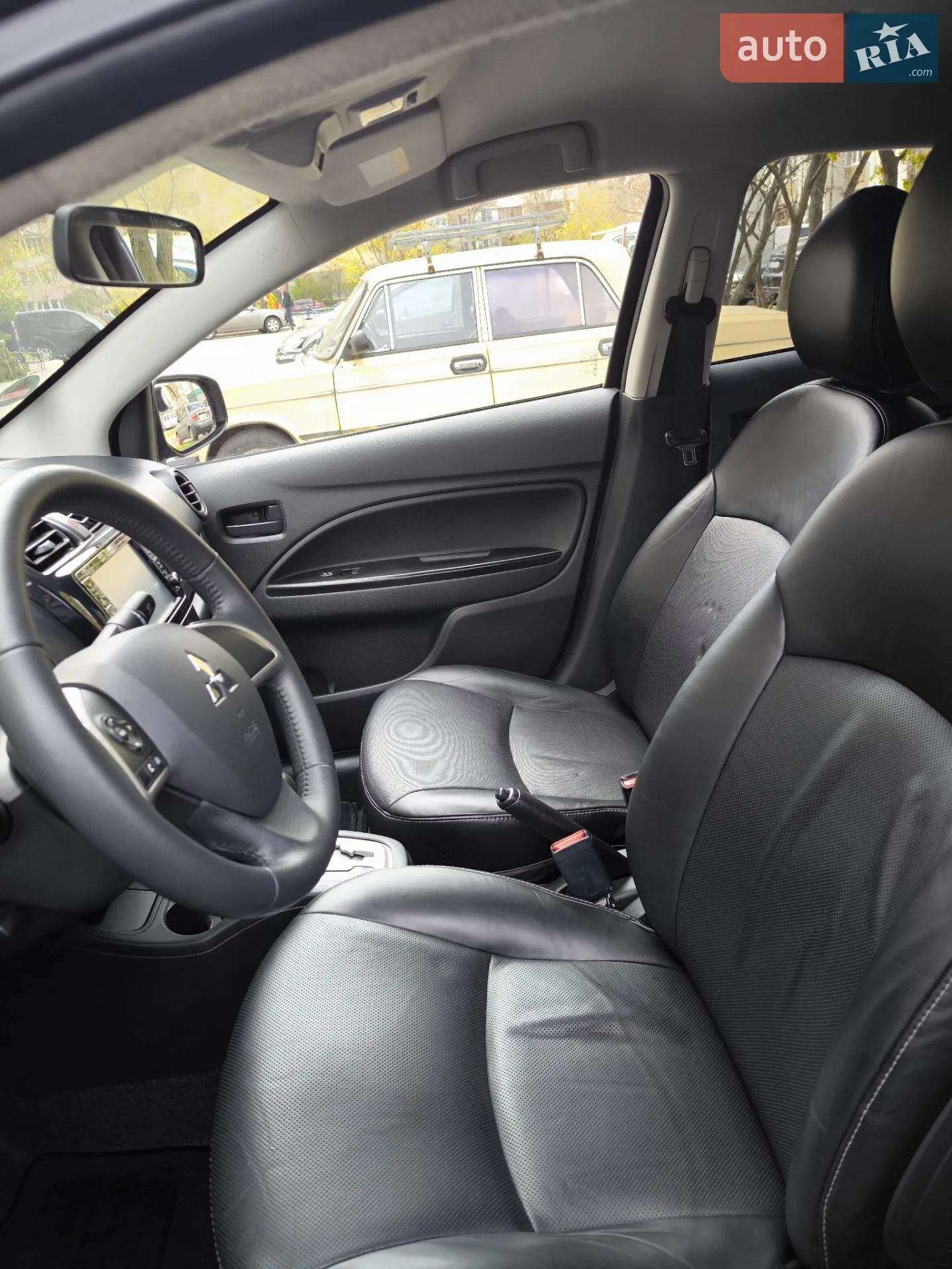 2018 Mitsubishi Mirage - мініатюра 4