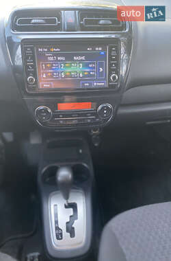 Хэтчбек Mitsubishi Mirage 2020 в 