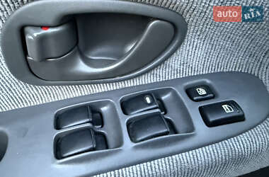 Седан Mitsubishi Mirage 1999 в 