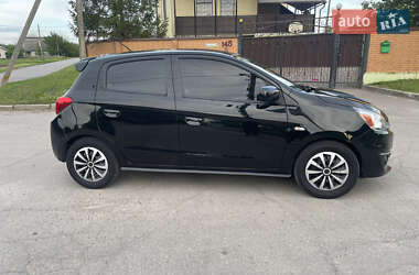 Хэтчбек Mitsubishi Mirage 2016 в 