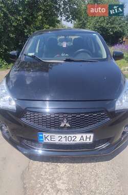 Седан Mitsubishi Mirage 2020 в Кривом Роге