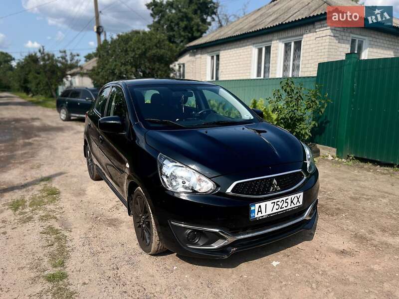 Хэтчбек Mitsubishi Mirage 2019 в 