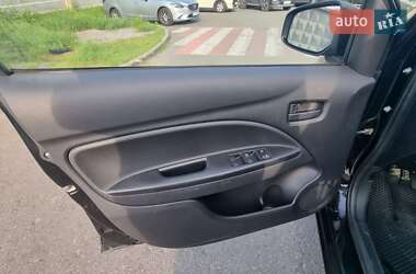 Седан Mitsubishi Mirage 2020 в 