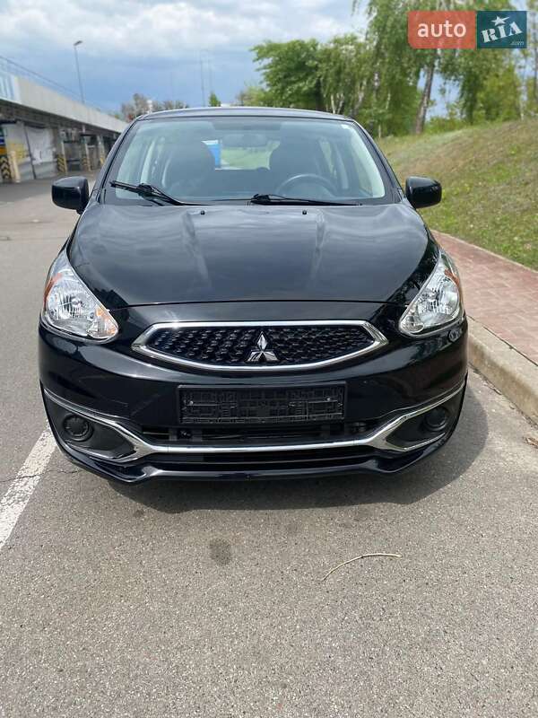 Mitsubishi Mirage 2020