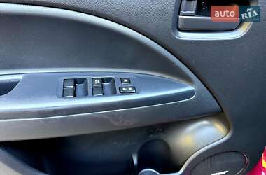 Хэтчбек Mitsubishi Mirage 2018 в 