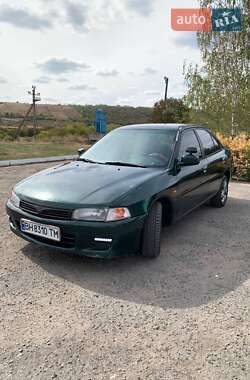 Седан Mitsubishi Mirage 2001 в Захарьевке