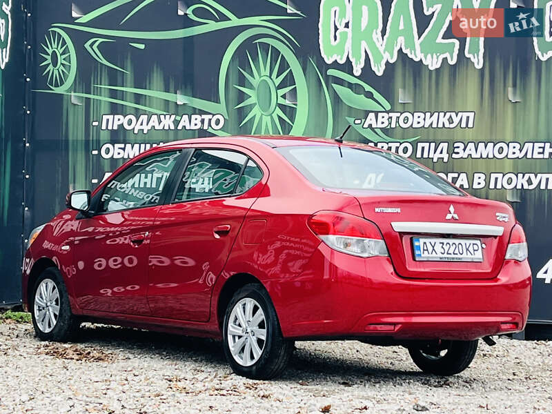 Седан Mitsubishi Mirage 2019 в Харкові