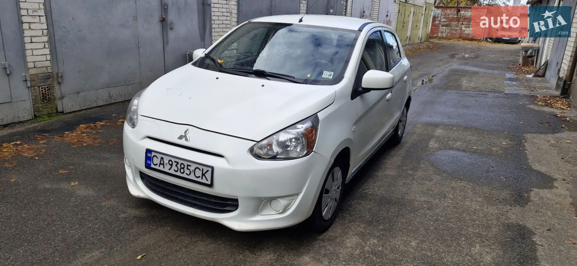 2013 Mitsubishi Mirage - мініатюра 2