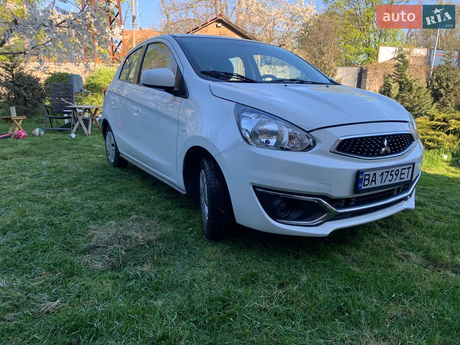2019 Mitsubishi Mirage - мініатюра 2
