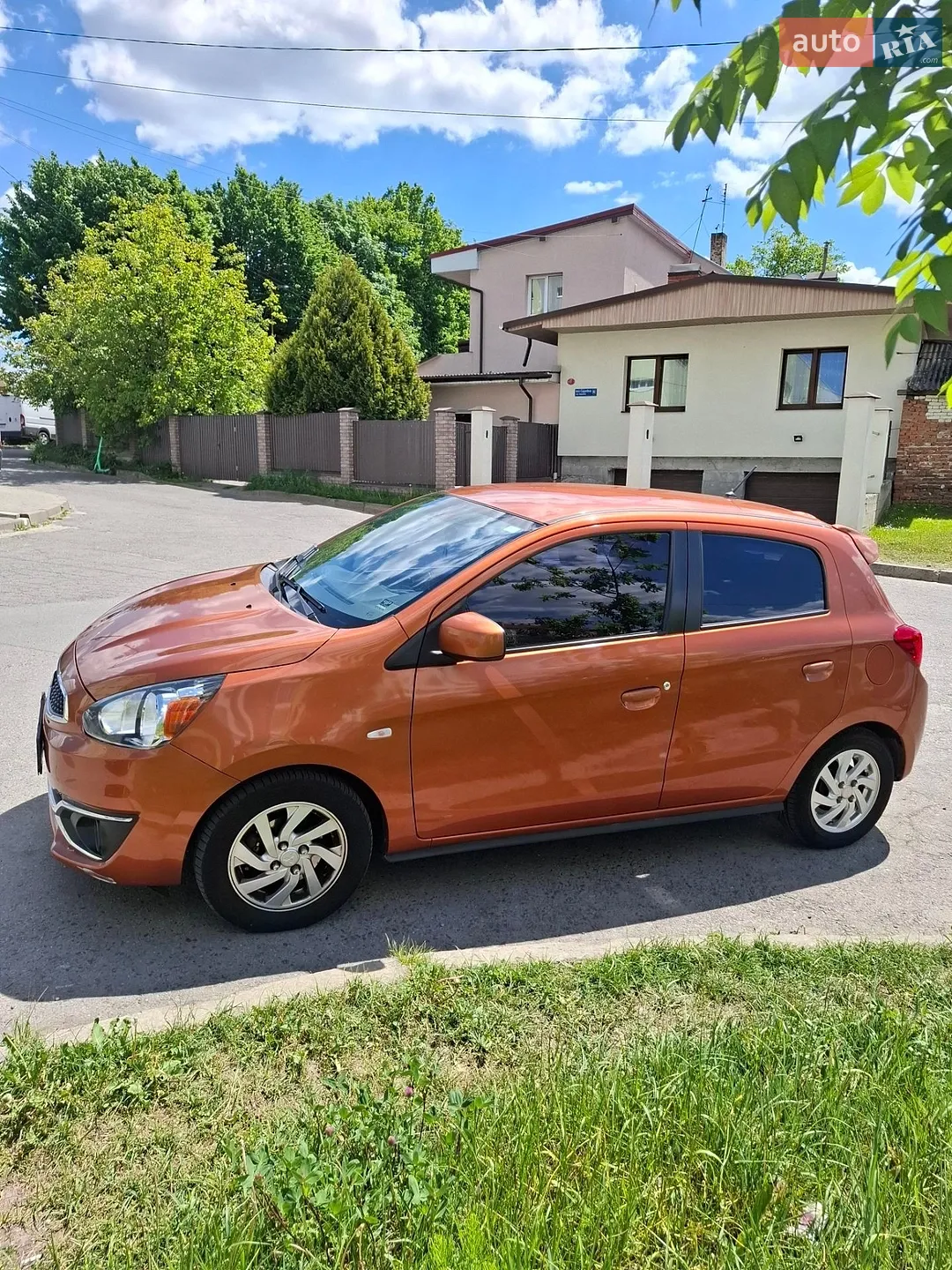 Mitsubishi Mirage 2019