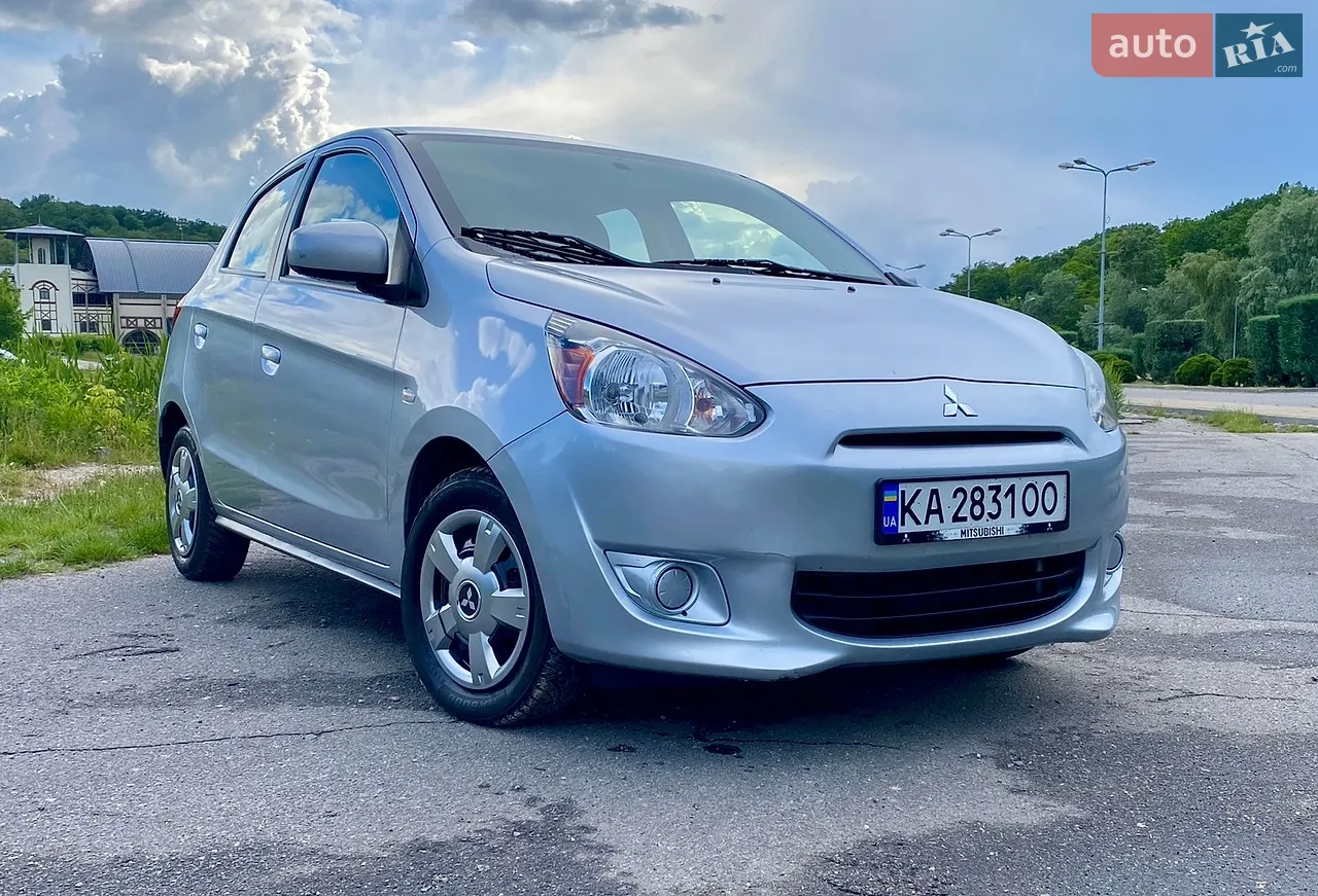 2013 Mitsubishi Mirage - мініатюра 32