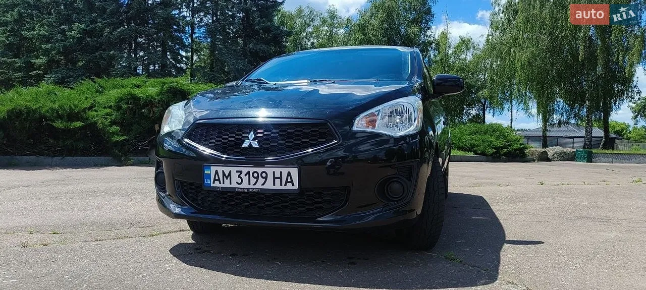 2019 Mitsubishi Mirage - мініатюра 22