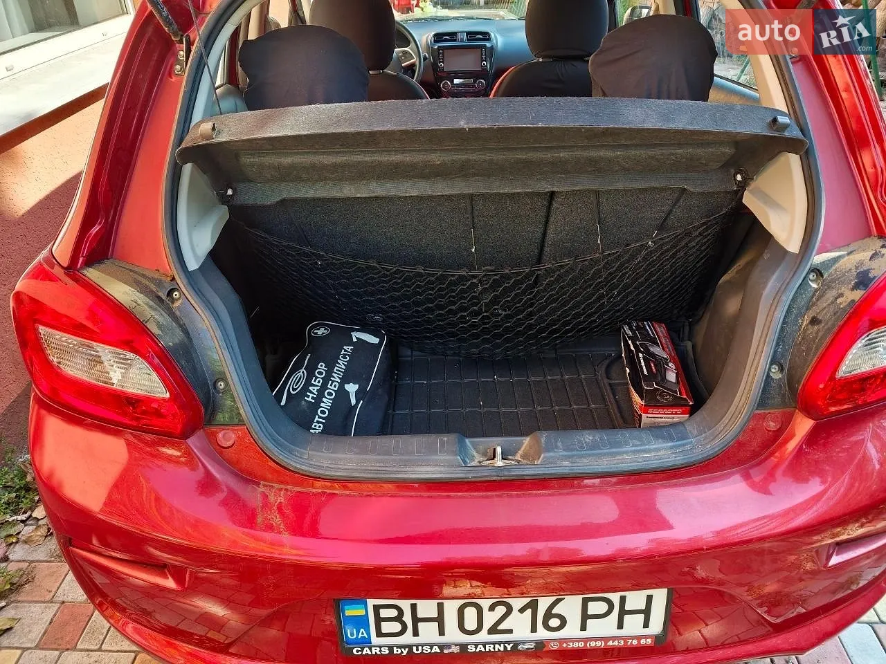 2020 Mitsubishi Mirage - мініатюра 5