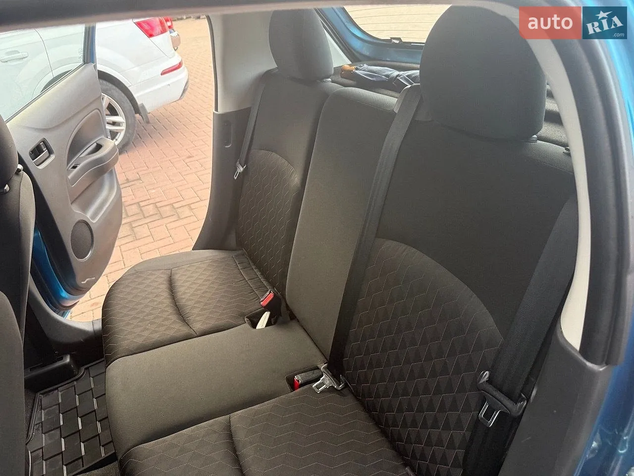2021 Mitsubishi Mirage - мініатюра 14
