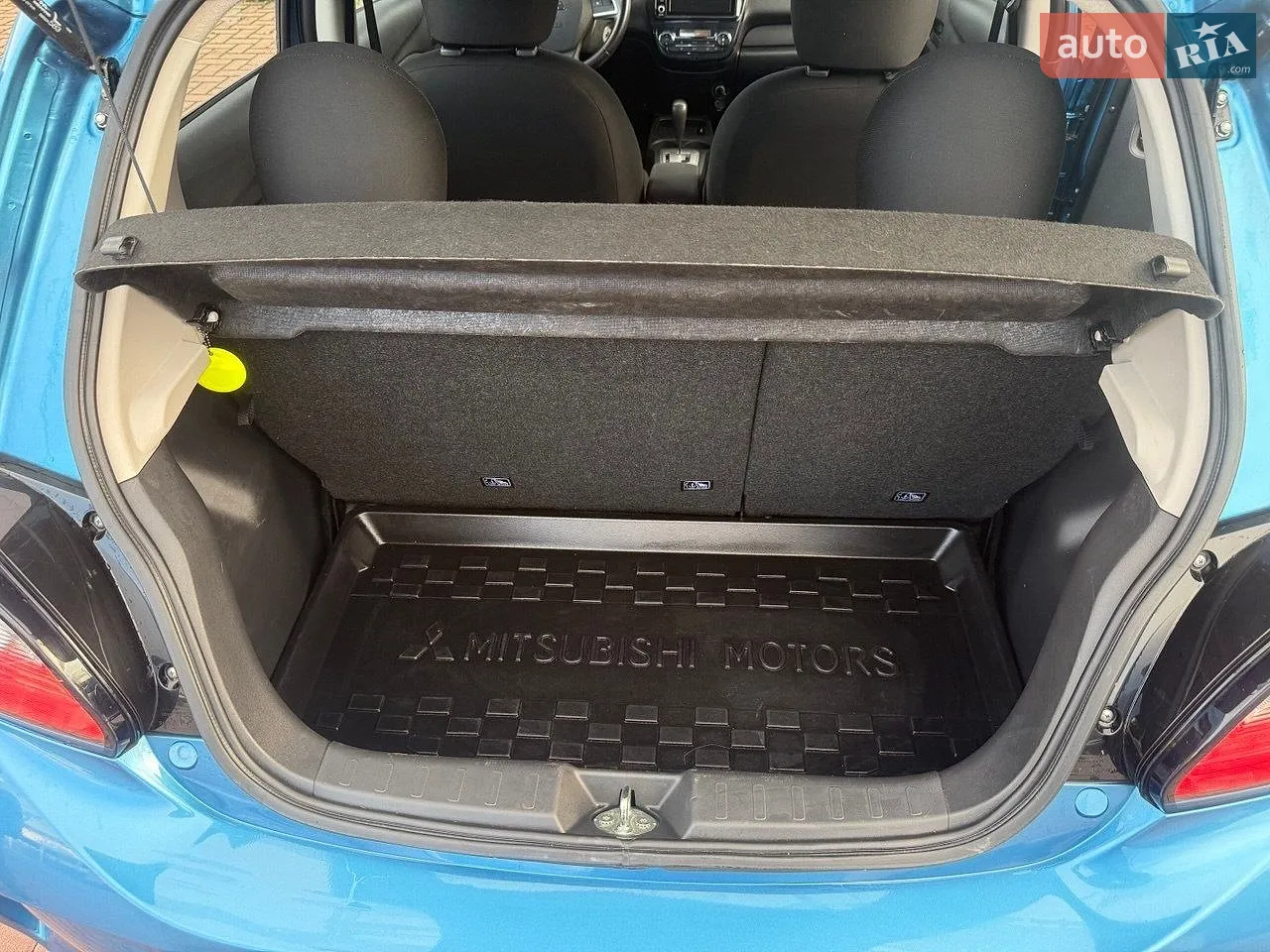 2021 Mitsubishi Mirage - мініатюра 16