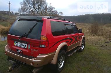 Позашляховик / Кросовер Mitsubishi Montero 1997 в 