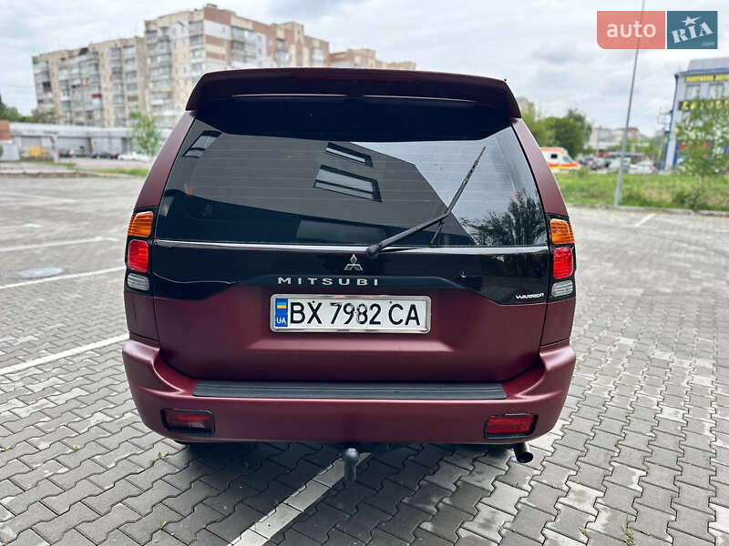 Внедорожник / Кроссовер Mitsubishi Montero 2003 в Хмельницком