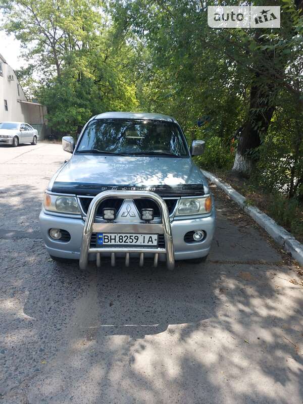 Позашляховик / Кросовер Mitsubishi Nativa 2007 в Одесі