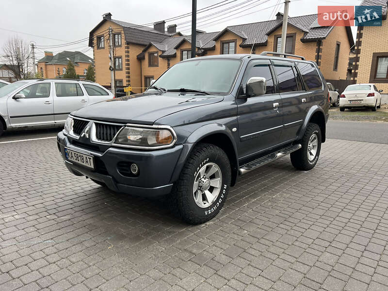 Внедорожник / Кроссовер Mitsubishi Nativa 2007 в 