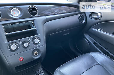 Позашляховик / Кросовер Mitsubishi Outlander Sport 2009 в 
