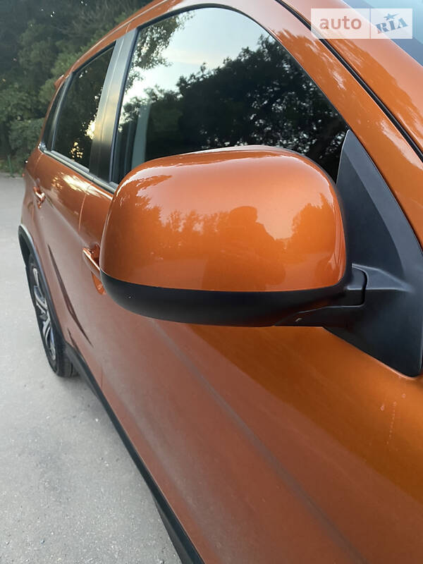 Внедорожник / Кроссовер Mitsubishi Outlander Sport 2019 в Львове