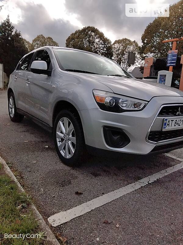 Внедорожник / Кроссовер Mitsubishi Outlander Sport 2014 в Ивано-Франковске