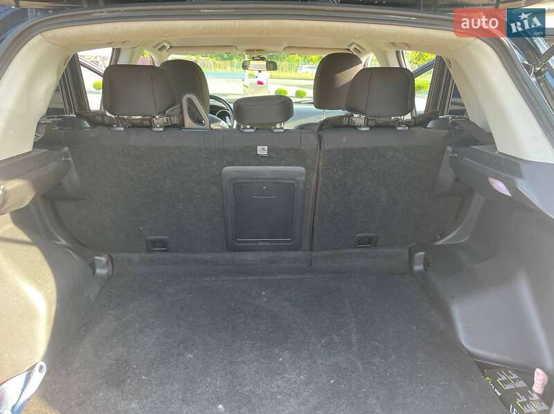 Позашляховик / Кросовер Mitsubishi Outlander Sport 2013 в Дрогобичі