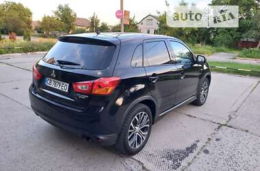 Позашляховик / Кросовер Mitsubishi Outlander Sport 2016 в Чернігові