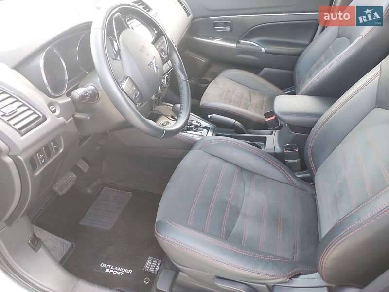 Внедорожник / Кроссовер Mitsubishi Outlander Sport 2021 в Золотоноше фото 23 Внедорожник / Кроссовер Mitsubishi Outlander Sport 2021 в Золотоноше