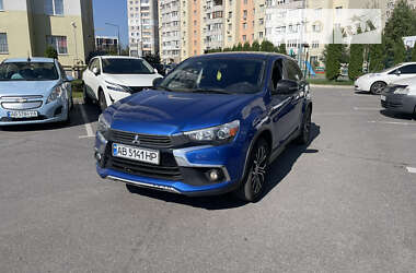 Внедорожник / Кроссовер Mitsubishi Outlander Sport 2016 в Виннице