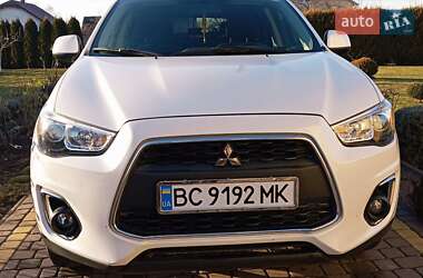 Позашляховик / Кросовер Mitsubishi Outlander Sport 2015 в Самборі