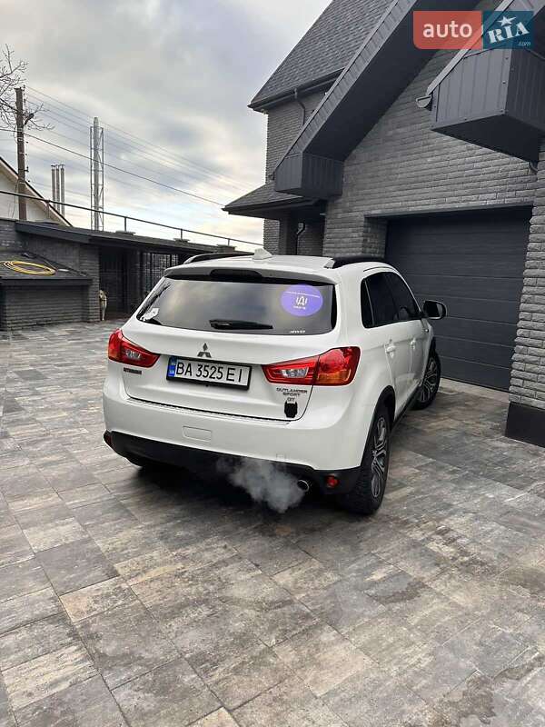 Позашляховик / Кросовер Mitsubishi Outlander Sport 2017 в Олександрії фото 3 Позашляховик / Кросовер Mitsubishi Outlander Sport 2017 в Олександрії