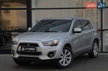 Внедорожник / Кроссовер Mitsubishi Outlander Sport 2013 в Харькове