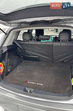 Позашляховик / Кросовер Mitsubishi Outlander Sport 2011 в 